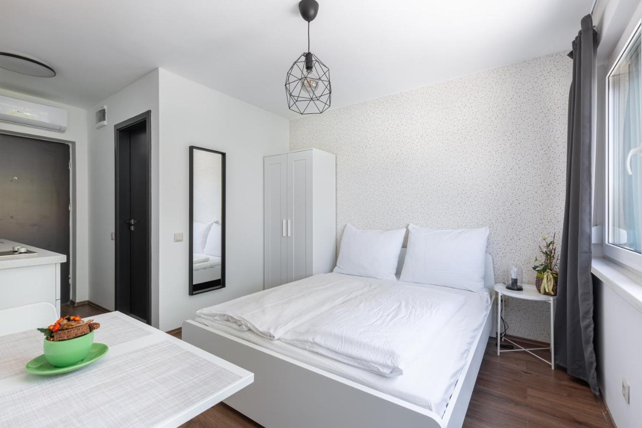 Pauzo Balaton Apart otel Balatonföldvár Dış mekan fotoğraf
