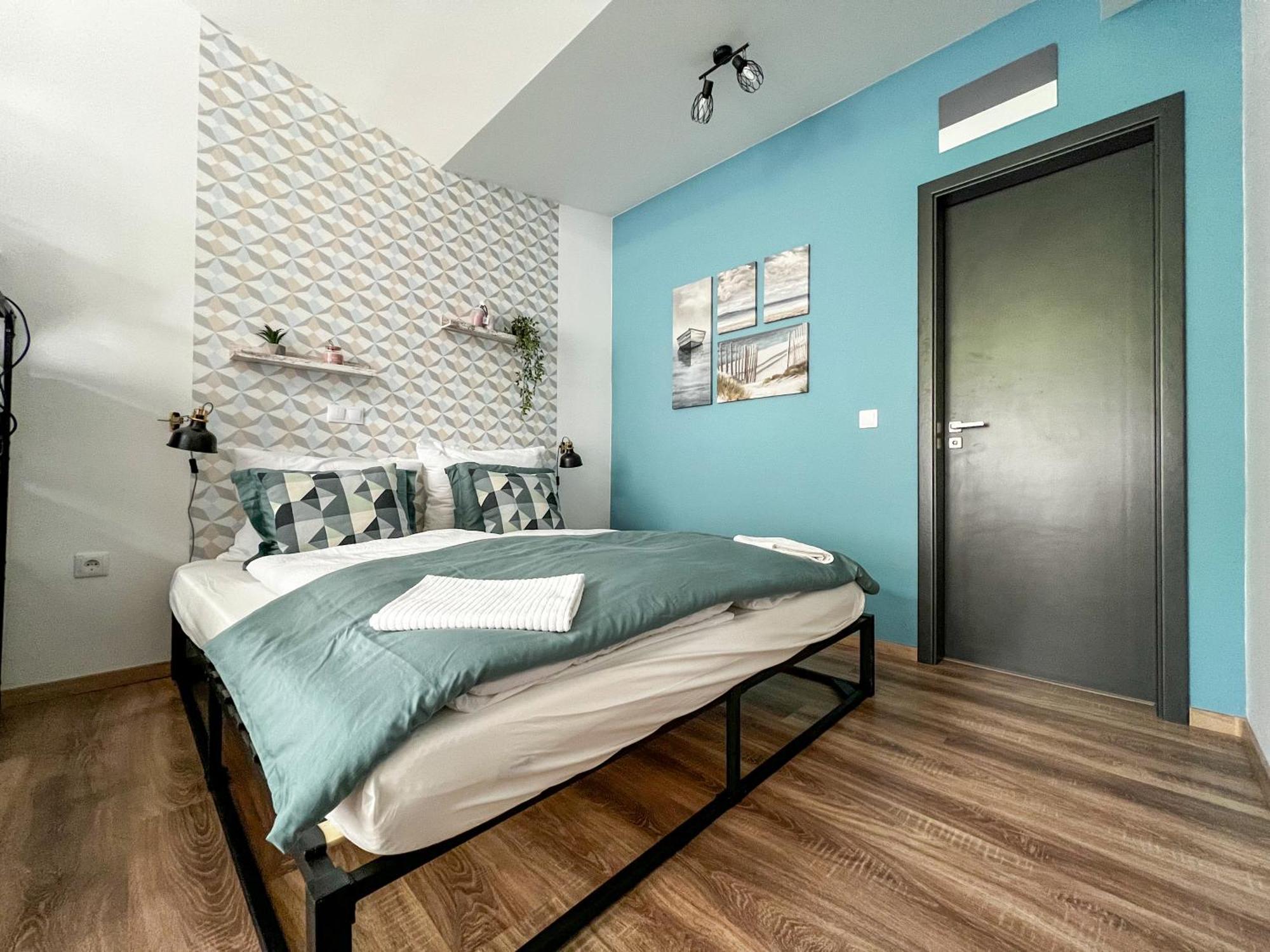 Pauzo Balaton Apart otel Balatonföldvár Dış mekan fotoğraf